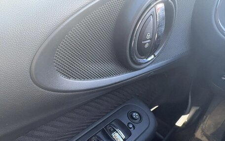 MINI Clubman, 2018 год, 1 370 000 рублей, 8 фотография