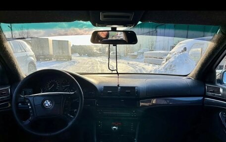 BMW 5 серия, 1998 год, 600 000 рублей, 2 фотография