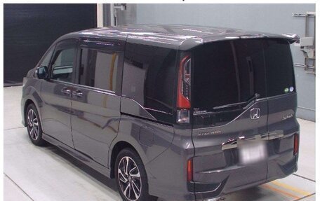 Honda Stepwgn IV, 2021 год, 2 750 000 рублей, 14 фотография