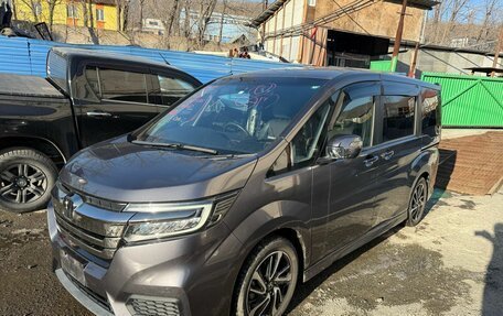 Honda Stepwgn IV, 2021 год, 2 750 000 рублей, 24 фотография