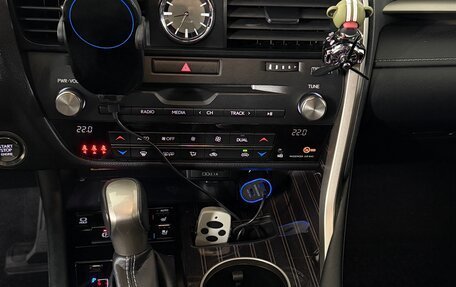 Lexus RX IV рестайлинг, 2020 год, 5 950 000 рублей, 9 фотография