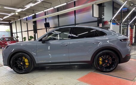 Porsche Cayenne III, 2023 год, 23 500 000 рублей, 13 фотография