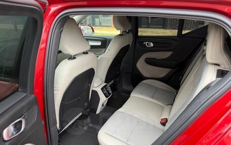 Volvo XC40 I, 2018 год, 2 700 000 рублей, 4 фотография