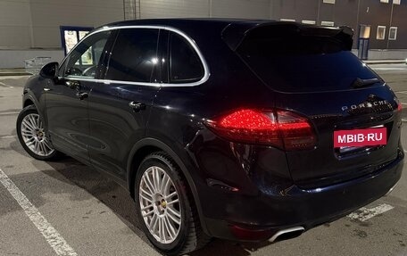 Porsche Cayenne III, 2012 год, 2 100 000 рублей, 3 фотография