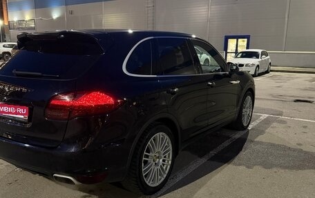 Porsche Cayenne III, 2012 год, 2 100 000 рублей, 10 фотография