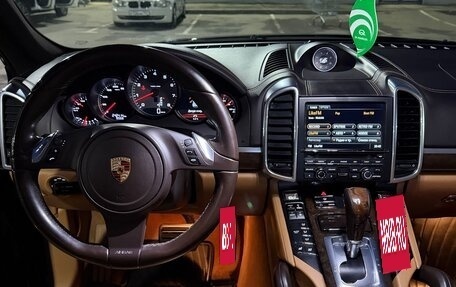 Porsche Cayenne III, 2012 год, 2 100 000 рублей, 8 фотография