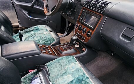 Mercedes-Benz M-Класс, 2000 год, 640 000 рублей, 3 фотография