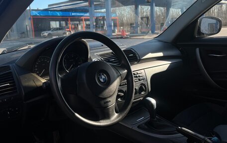 BMW 1 серия, 2011 год, 580 000 рублей, 5 фотография