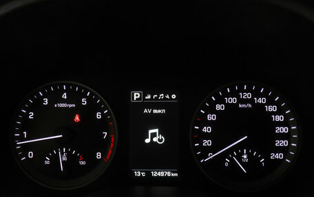 Hyundai Tucson III, 2018 год, 1 997 000 рублей, 11 фотография