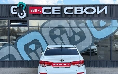 KIA Rio III рестайлинг, 2015 год, 1 090 000 рублей, 6 фотография