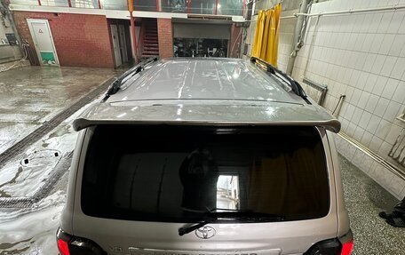 Toyota Land Cruiser 100 рестайлинг 2, 2003 год, 2 500 000 рублей, 5 фотография