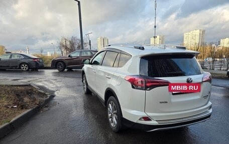 Toyota RAV4, 2016 год, 2 830 000 рублей, 5 фотография