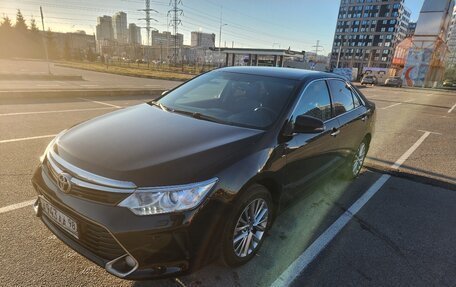 Toyota Camry, 2016 год, 1 820 000 рублей, 12 фотография