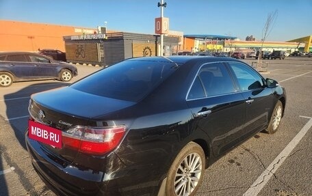 Toyota Camry, 2016 год, 1 820 000 рублей, 10 фотография