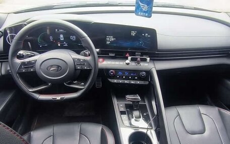 Hyundai Elantra, 2024 год, 1 540 000 рублей, 11 фотография