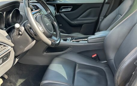 Jaguar F-Pace, 2017 год, 2 500 000 рублей, 9 фотография