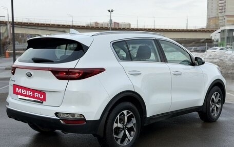 KIA Sportage IV рестайлинг, 2018 год, 2 324 200 рублей, 6 фотография