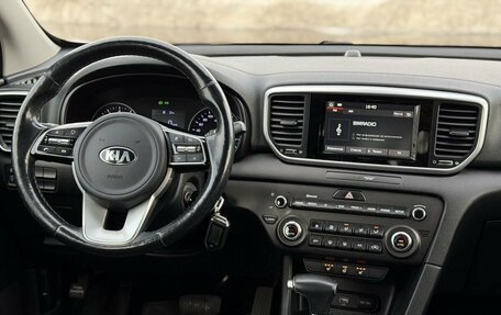 KIA Sportage IV рестайлинг, 2018 год, 2 324 200 рублей, 16 фотография