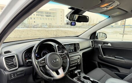 KIA Sportage IV рестайлинг, 2018 год, 2 324 200 рублей, 15 фотография