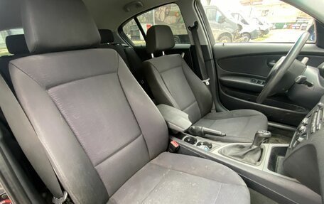 BMW 1 серия, 2008 год, 480 000 рублей, 39 фотография