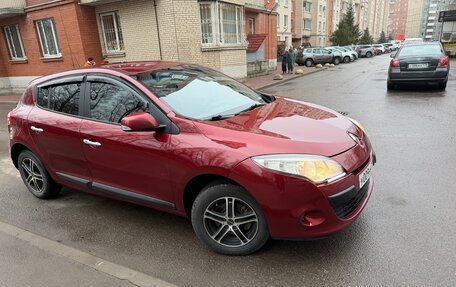 Renault Megane III, 2014 год, 720 000 рублей, 2 фотография