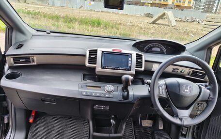 Honda Freed I, 2013 год, 1 390 000 рублей, 13 фотография