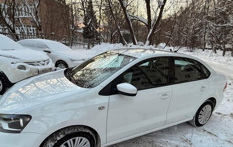 Volkswagen Polo VI (EU Market), 2017 год, 1 150 000 рублей, 2 фотография