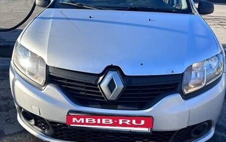 Renault Sandero II рестайлинг, 2014 год, 400 000 рублей, 10 фотография