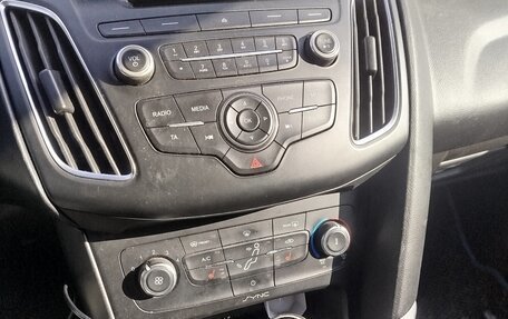 Ford Focus III, 2015 год, 900 000 рублей, 7 фотография