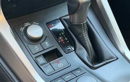 Lexus NX I, 2015 год, 2 750 000 рублей, 18 фотография