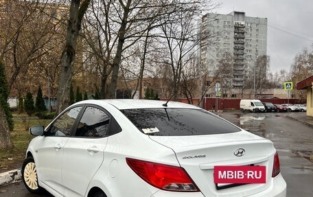 Hyundai Solaris II рестайлинг, 2015 год, 1 150 000 рублей, 5 фотография