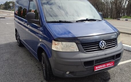 Volkswagen Transporter T5 рестайлинг, 2006 год, 1 250 000 рублей, 1 фотография