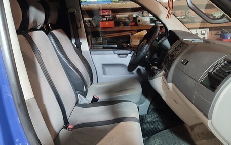 Volkswagen Transporter T5 рестайлинг, 2006 год, 1 250 000 рублей, 8 фотография