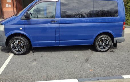 Volkswagen Transporter T5 рестайлинг, 2006 год, 1 250 000 рублей, 6 фотография