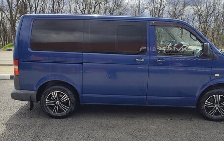 Volkswagen Transporter T5 рестайлинг, 2006 год, 1 250 000 рублей, 3 фотография