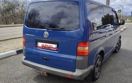 Volkswagen Transporter T5 рестайлинг, 2006 год, 1 250 000 рублей, 2 фотография