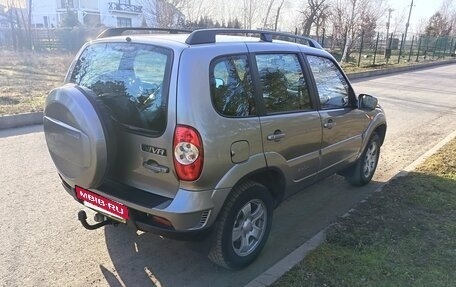 Chevrolet Niva I рестайлинг, 2010 год, 620 000 рублей, 7 фотография