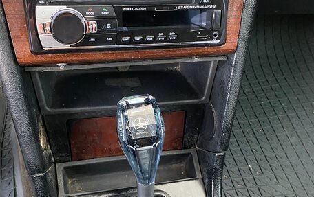 Mercedes-Benz E-Класс, 1996 год, 220 000 рублей, 2 фотография