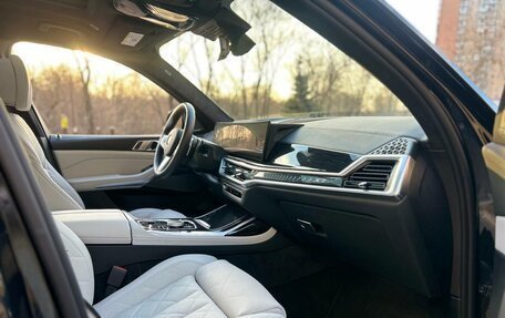 BMW X7, 2025 год, 14 889 000 рублей, 30 фотография