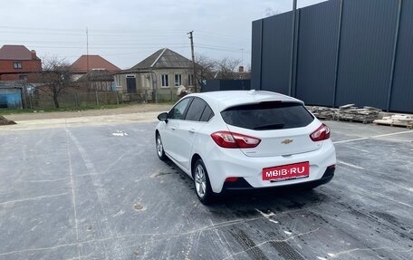 Chevrolet Cruze II, 2017 год, 1 000 000 рублей, 4 фотография