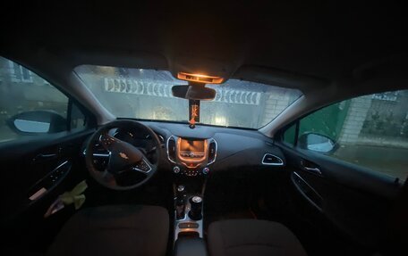 Chevrolet Cruze II, 2017 год, 1 000 000 рублей, 12 фотография