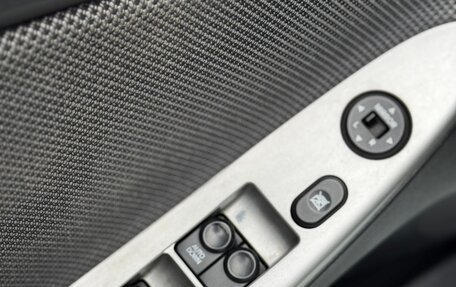 Hyundai Solaris II рестайлинг, 2011 год, 840 000 рублей, 18 фотография