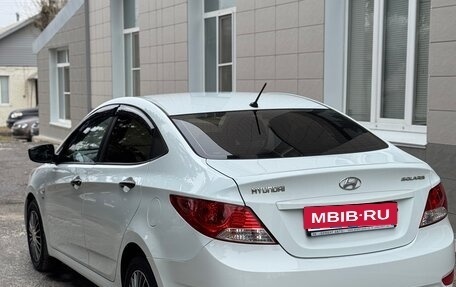 Hyundai Solaris II рестайлинг, 2011 год, 840 000 рублей, 6 фотография