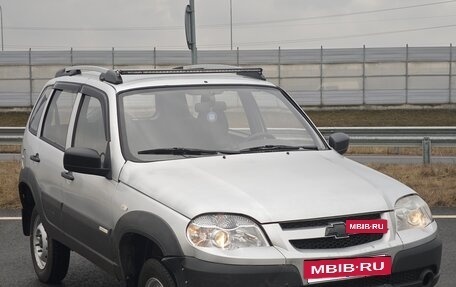 Chevrolet Niva I рестайлинг, 2012 год, 330 000 рублей, 2 фотография