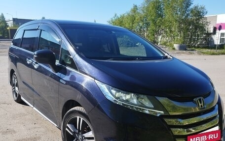 Honda Odyssey IV, 2016 год, 2 000 000 рублей, 2 фотография