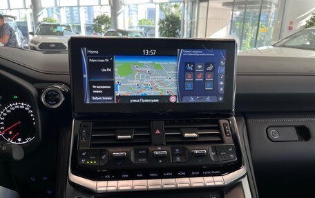 Toyota Land Cruiser, 2025 год, 16 170 000 рублей, 14 фотография