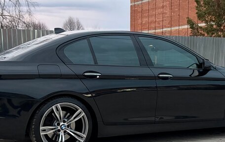 BMW 5 серия, 2010 год, 2 400 000 рублей, 15 фотография