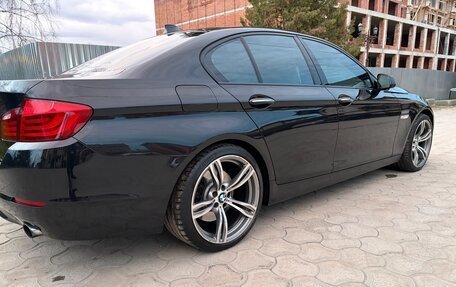 BMW 5 серия, 2010 год, 2 400 000 рублей, 6 фотография