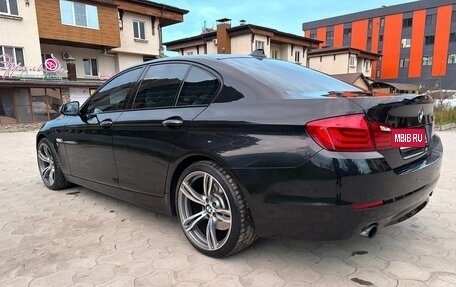 BMW 5 серия, 2010 год, 2 400 000 рублей, 5 фотография