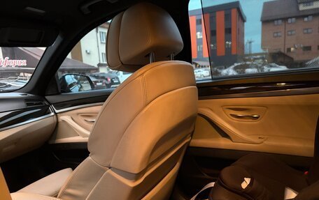 BMW 5 серия, 2010 год, 2 400 000 рублей, 19 фотография